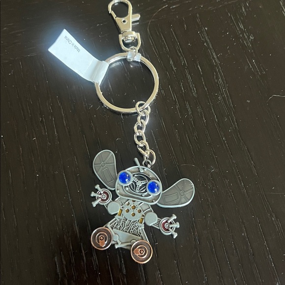 New Disney Steampunk Stitch keychain - Picture 2 of 6